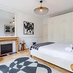 Beautiful 3 Bedroom With Balcony In Le Marais & Bastille On Foot Apartamento París